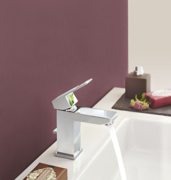 Змішувач для раковини S-розміру Grohe Eurocube (2312700E) 2312700E фото